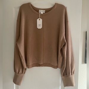 NWT VICI Crop Sweater